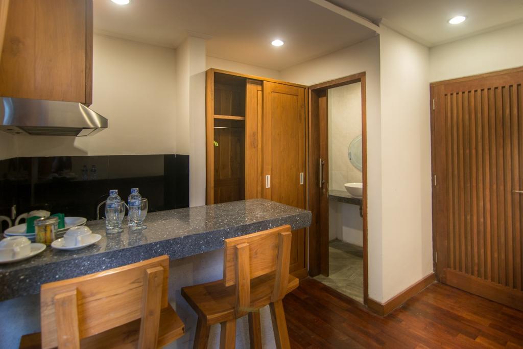 Delu Villas & Suite Kerobokan Exterior foto